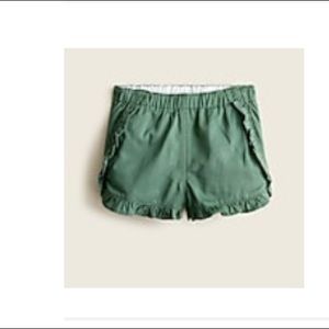 NWT 	
GIRLS' RUFFLE PULL-ON SHORT IN CHINO